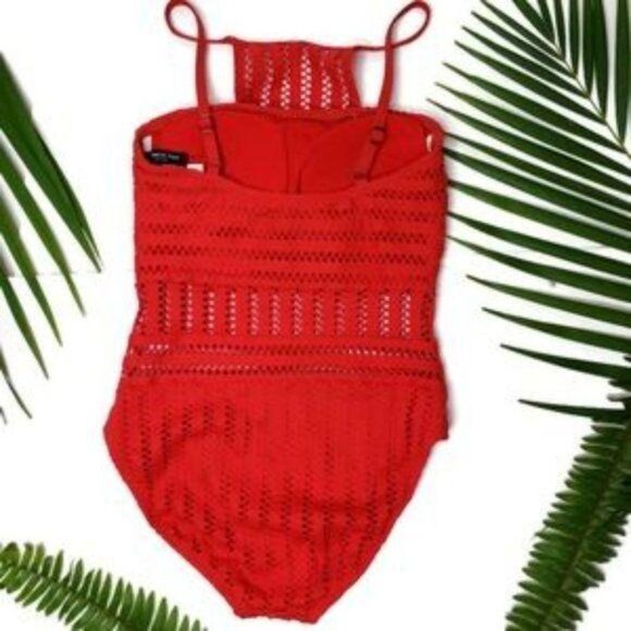 Kenneth Cole New York Red tough lux Crochet Halter One-Piece Swimsuit Size s - Picture 3 of 5